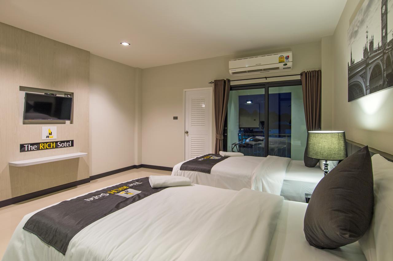 The Rich Sotel Krabi town Esterno foto