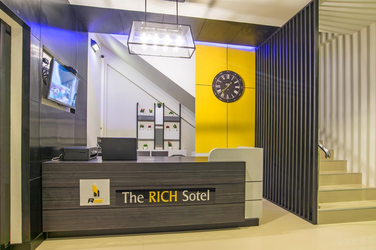 The Rich Sotel Krabi town Esterno foto